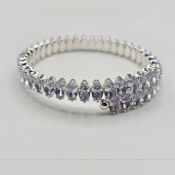 Swarovski Crystal Elements Silver Bracelet 6 1/4 - 7 inch Prom Bridal Formal - Picture 7 of 9